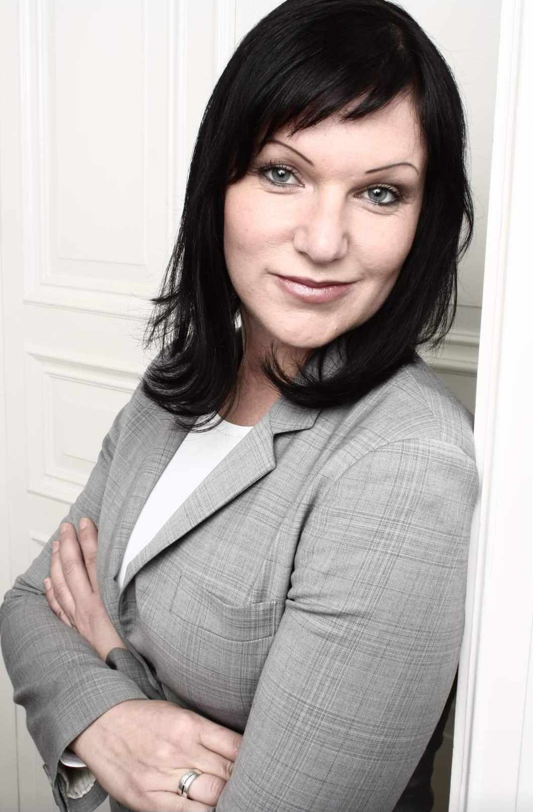 Porträtt av Mikaela Jonsson, grundare av LS och Co AB